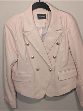 Dolce Cabo Women's Pale Pink Double-Breasted Blazer